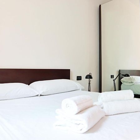Isola Comfort Apartment ミラノ エクステリア 写真